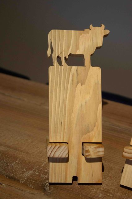 Supports de téléphone en bois